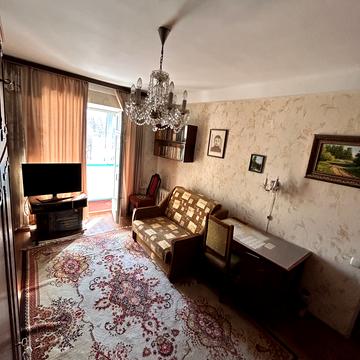 Ореста Левицького вул. (Академіка Курчатова), 25/37