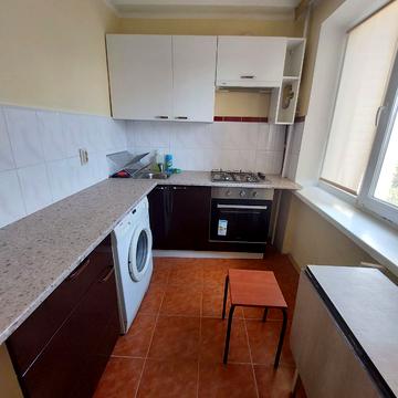 Саксаганського вул., 88