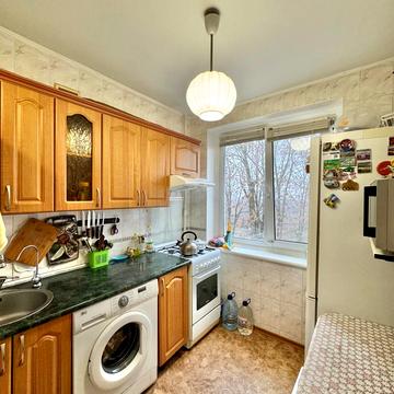 Котляревського вул., 1/1