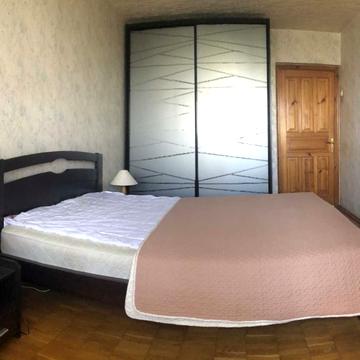 Бориса Гмирі вул., 9-В