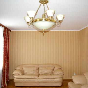 Бориса Гмирі вул., 9-В