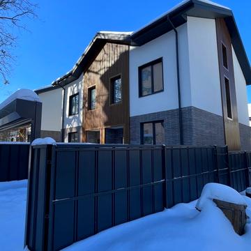 Академіка Ромоданова вул. (Льва Толстого)