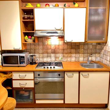 Лесі Українки просп. (Пушкіна), 10