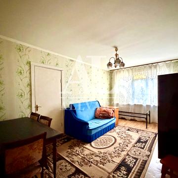 Мілютенка вул., 40/16