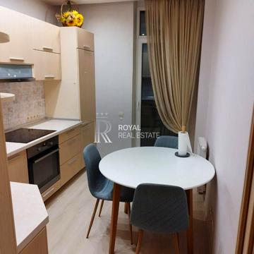 Богатирська вул., 6-А