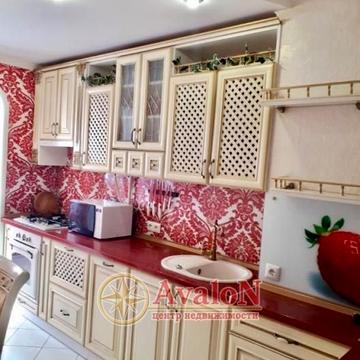 Князя Володимира Великого просп., 150