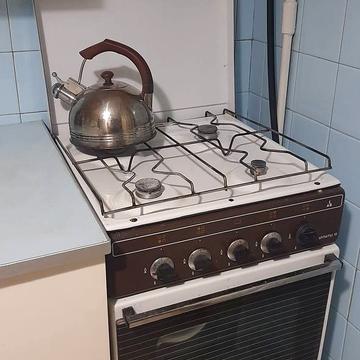 Мукачівська вул., 6