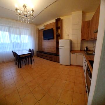 Мала Арнаутська вул., 105/1