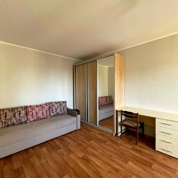 Новомостицька вул., 15