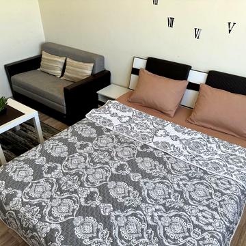 Базарна вул., 47