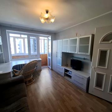 Шовковична вул., 48