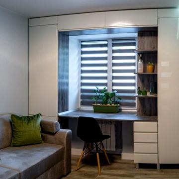 Дмитрівська вул., 96-98