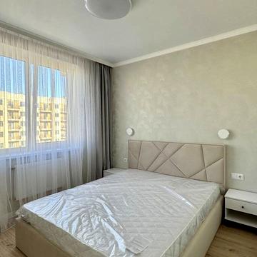 Перлинна вул., 12