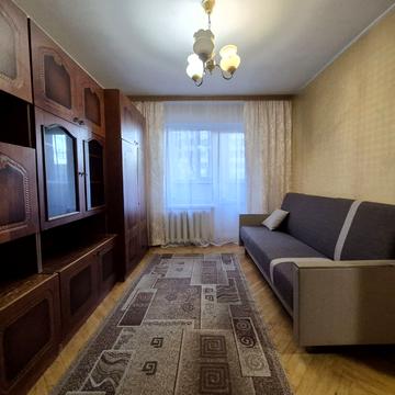 Деміївська вул., 37