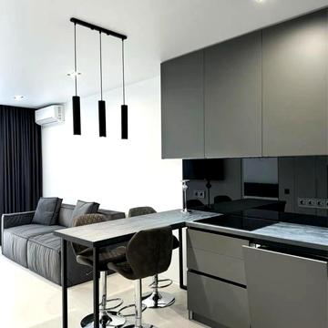 Ужгородський пров., 4/1