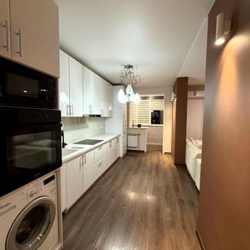 Юрія Кондратюка вул., 3