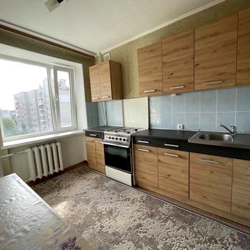 Келецька вул., 39