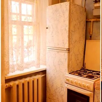 Уласа Самчука вул., 5