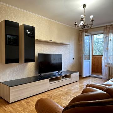 Дарницький бульв., 4-А