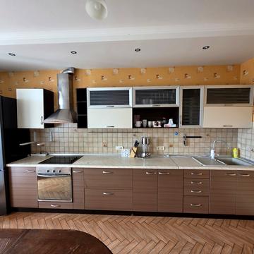 Голосіївська вул., 13