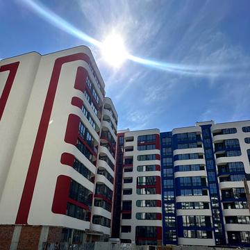 Трускавецька вул., (Будинок Є)