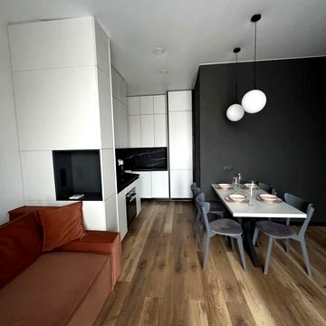 Бульварно-Кудрявська вул. (Воровського), 17