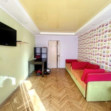 Сергія Набоки вул., 2