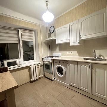 Кубанської України вул. (Маршала Жукова), 20