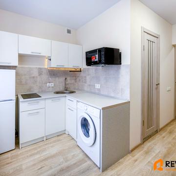 Автозаводська вул., 39