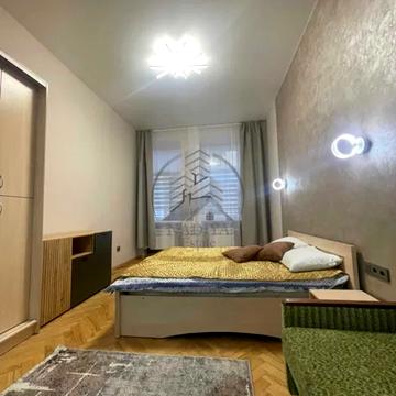 Крехівська вул., 6