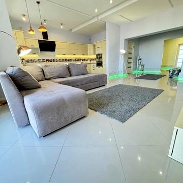 Григорія Квітки-Основяненка вул., 28