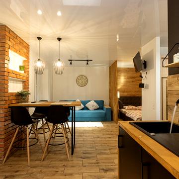 Андрія Мельника вул., (Будинок 4)