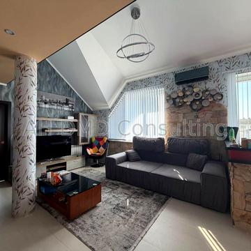 Тополева вул., 2