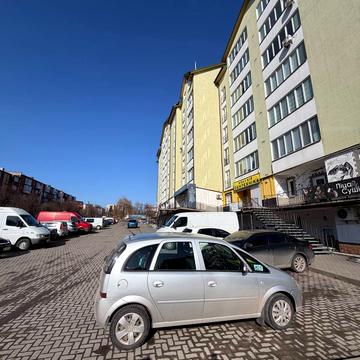 Ярослава Мудрого вул., 45