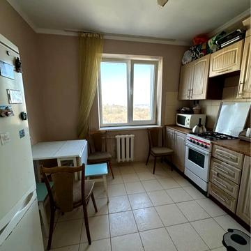 Павела Йозефа Шафарика вул. (), 8