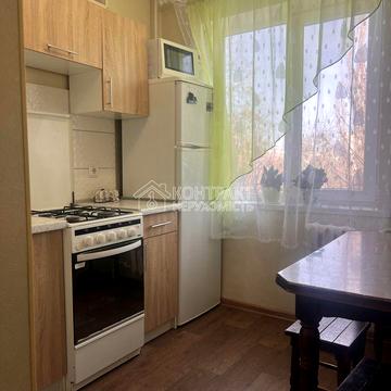 Гвардійців-Широнінців вул., 10а