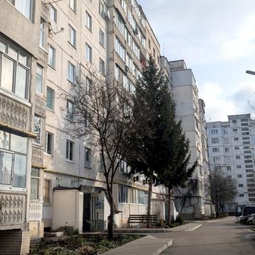 Прибузька вул., 14