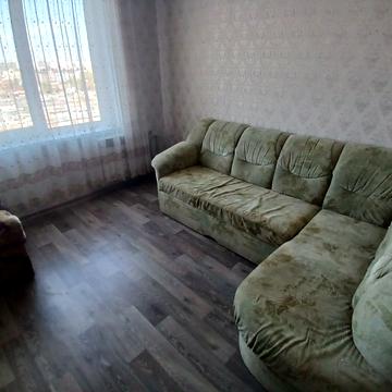 Академіка Павлова вул., 132