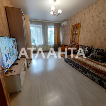 Василя Стуса вул., 2б/3