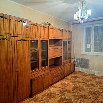 Каденюка вул. (Танкопія), 3