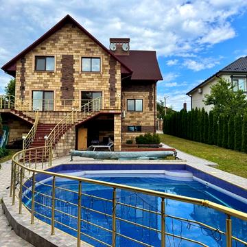 Спортивна, 62