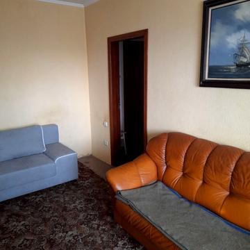 Чорнобильська вул., 24/26