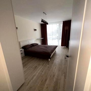 Богдана Хмельницького вул., (ЖК Новий форт (будинок 2))