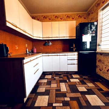 Академіка Заболотного вул., 46