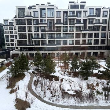 Ґарета Джонса вул. (Сімї Хохлових), 12