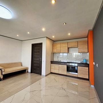 Олега Мудрака вул. (Генерала Наумова), 1-Б