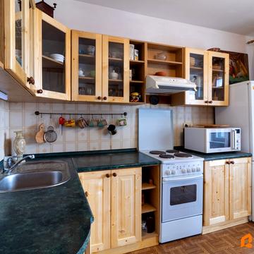 Вишняківська вул., 19/19