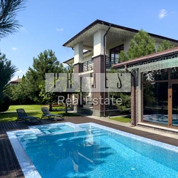 Золочівська