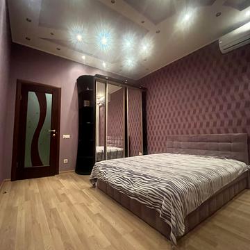 Григорія Сковороди вул., 3