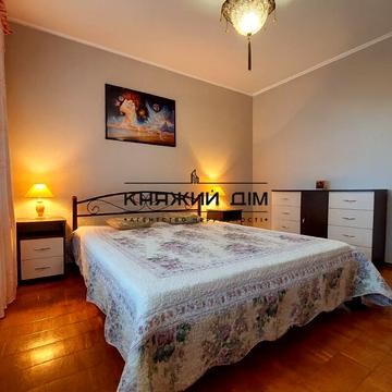 Миколи Бажана просп., 9-Д